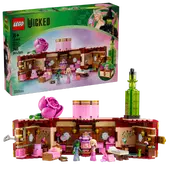 Glinda &amp; Elphaba's Dormitory
