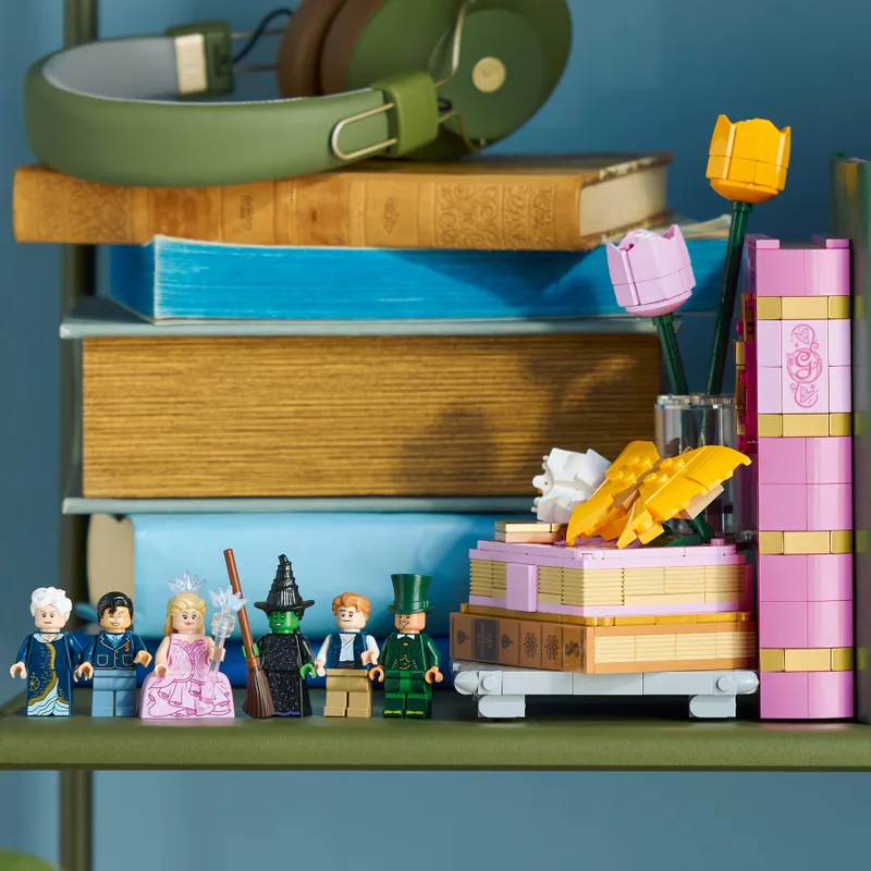 Glinda &amp; Elphaba Bookends