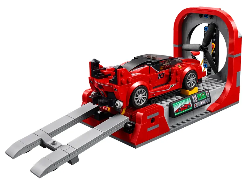 Ferrari FXX K &amp; Development Center