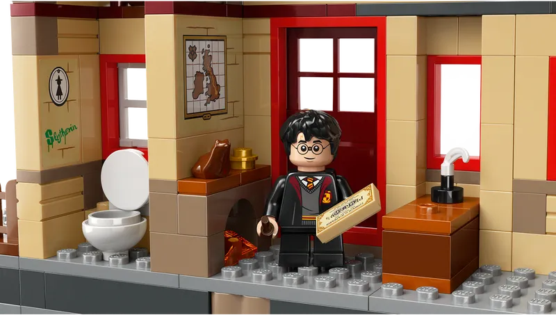 Hogwarts Express &amp; Hogsmeade Station
