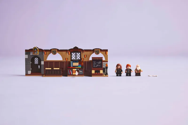 Hogwarts Castle: Charms Class