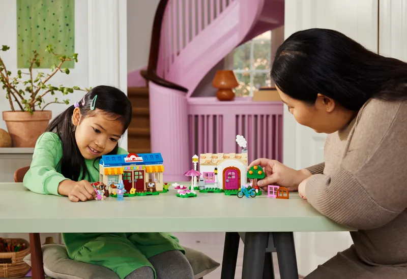 Nook's Cranny &amp; Rosie's House