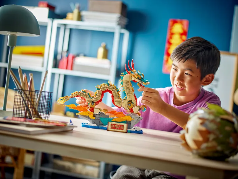 Auspicious Dragon