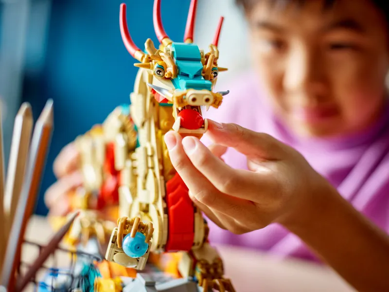 Auspicious Dragon