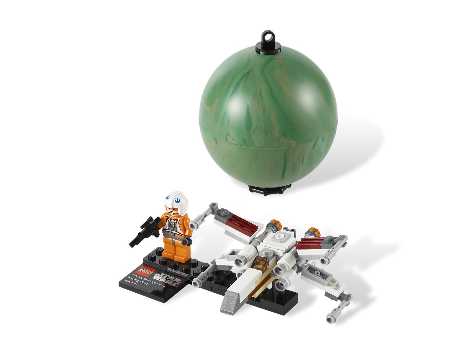 X-wing Starfighter &amp; Yavin 4